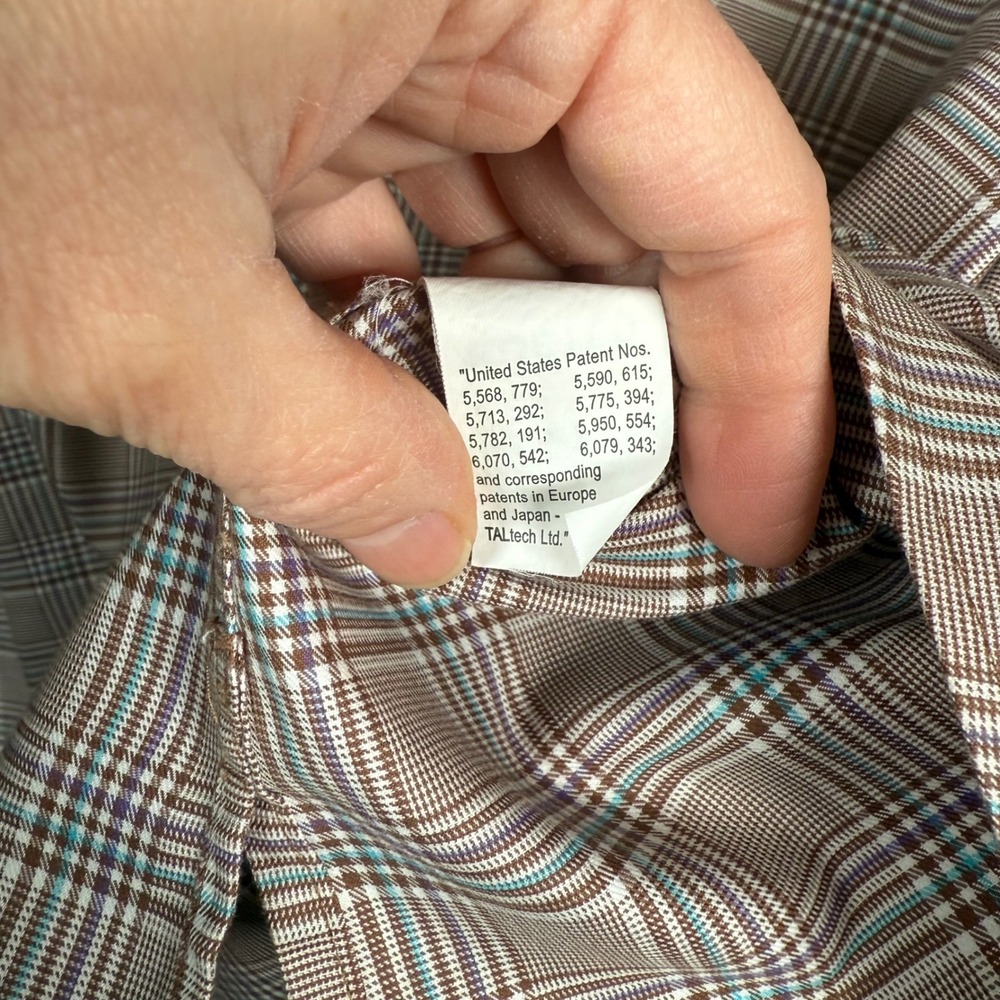 Foxcroft Wrinkle Free Brown Plaid Button Down Shirt Size 14 Career Office - Picture 4 of 10
